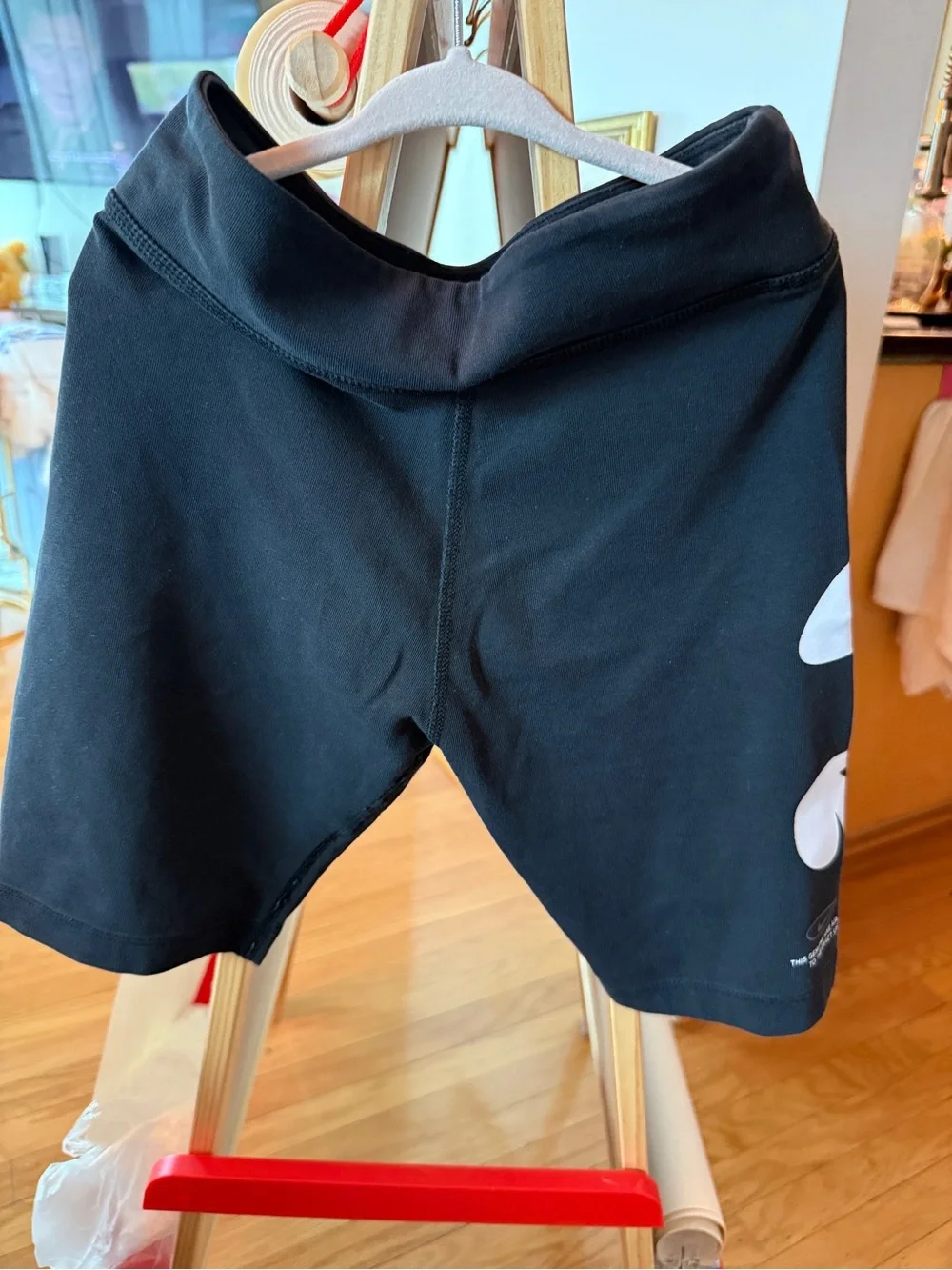 Nike girls shorts size M (5-7)